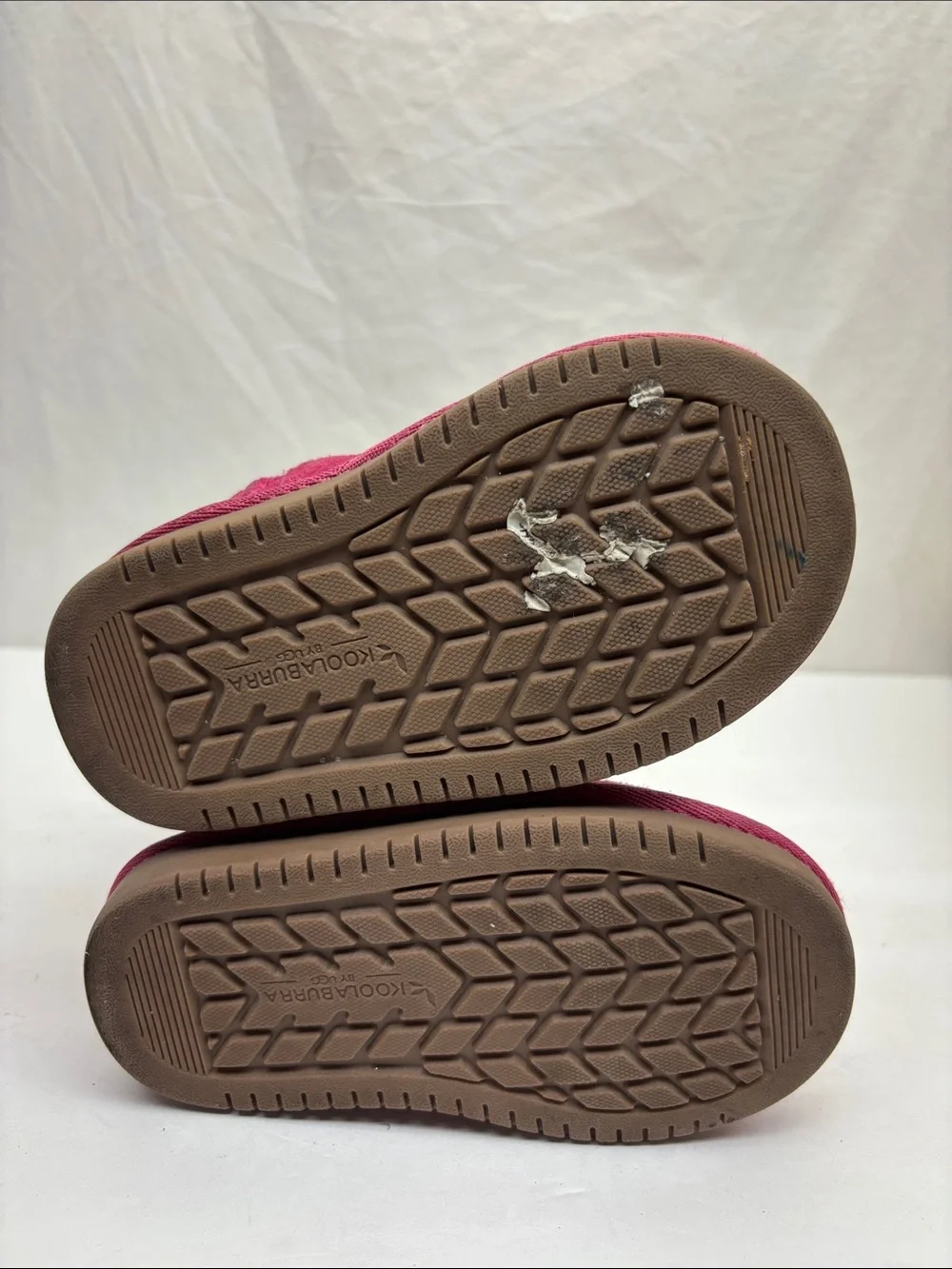 Koolaburra by Ugg boots for baby SZ 7, box 56